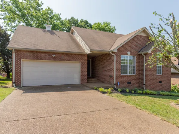 405 Catspaw Pl, Antioch, TN 37013