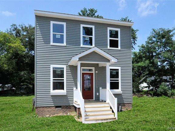 3rd image of 3829 Meridian Ave