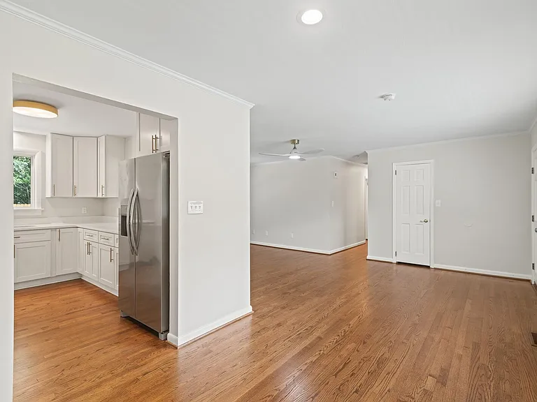 5 Fairway Ln — Photo 7