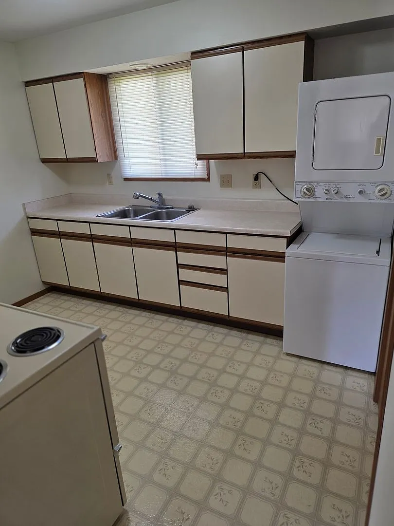 Easy living starts here, updated, convenient, and ready for you. — Photo 4