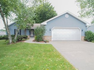 1202 N Water St, Watertown, WI 53098