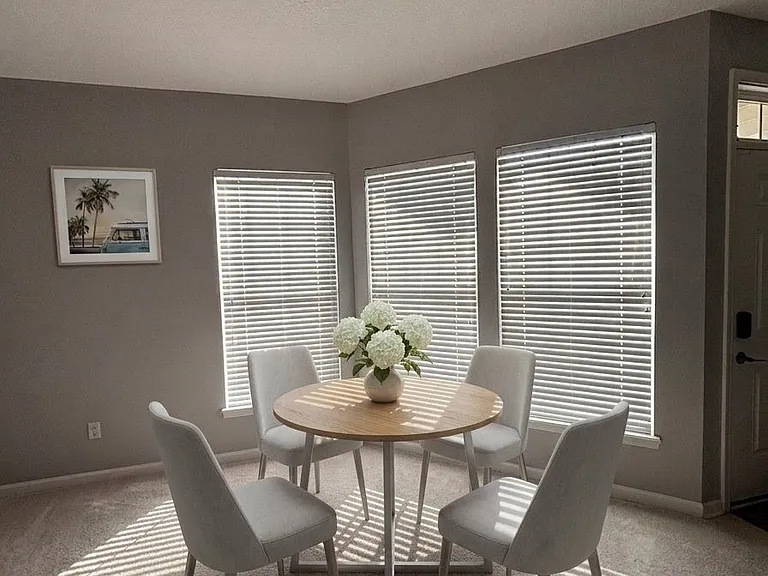 104 Callie Cir — Photo 4