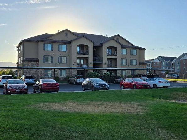 28 S Willow Circle Loop UNIT F