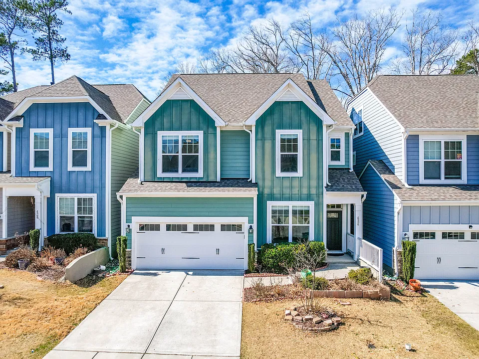 424 Hopwood Way
