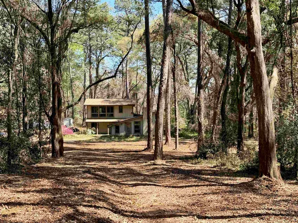 241 Old Dirt Rd, Tallahassee, FL 32317