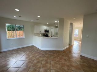 9751 SW 164th Ct, Miami, FL 33196