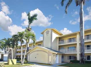 20121 Ian Ct UNIT 303, Estero, FL 33928
