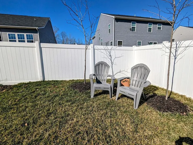 3836 Knighton Cir — Photo 51