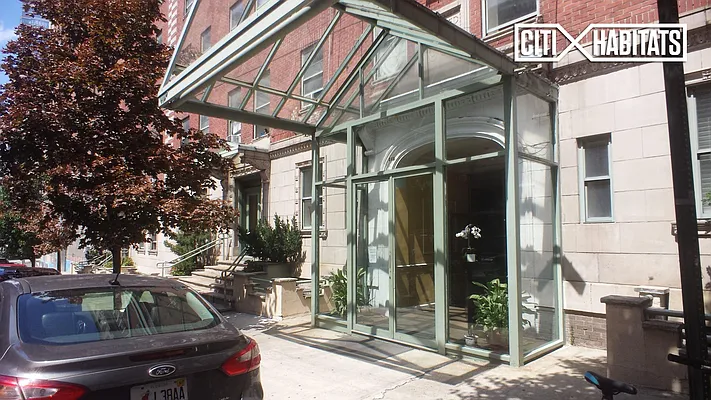 Rented by Citi Habitats | media 30