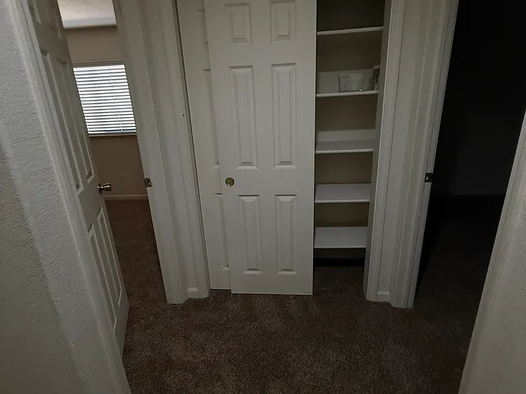4908 Perez St — Photo 27