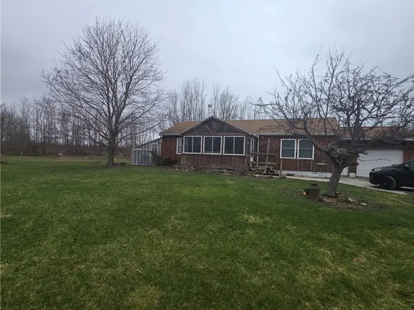 1190 Kent Rd, Kent, NY 14477