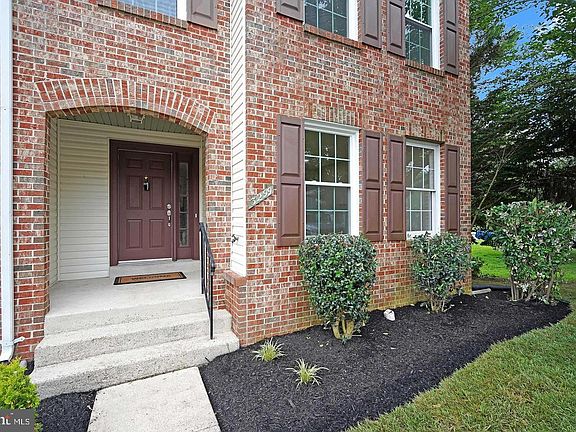2nd image of 3299 Greco Ct