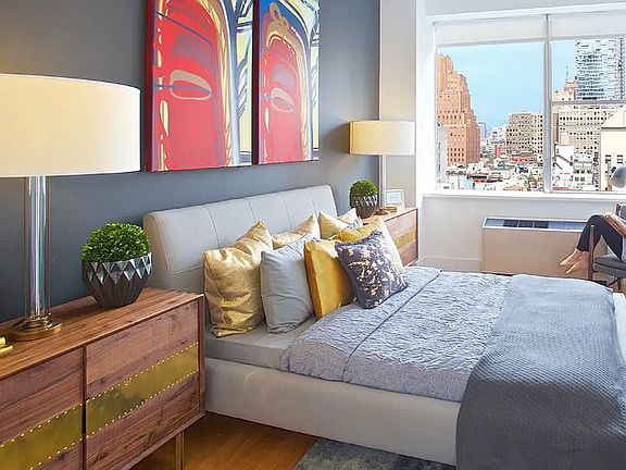 3rd image of 53 Park Pl APT 6I