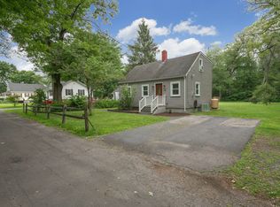 25 Elmwood Ave, Millbury, MA 01527