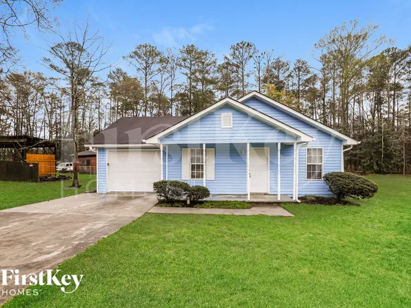 161 Caldwell Dr, Hampton, GA 30228