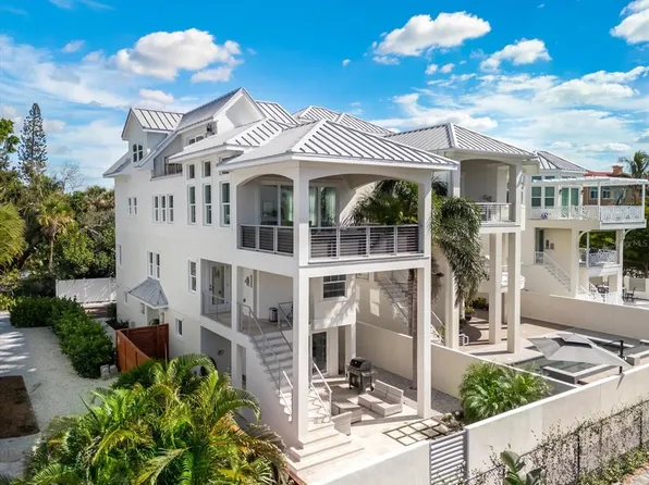 116 Garden Ln, Sarasota, FL 34242