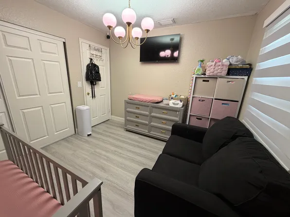 7436 SW 14th Ct, North Lauderdale, FL 33068