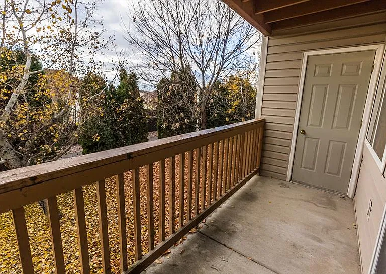 Alpine Meadows 3005-3009 Tina Ave — Photo 11