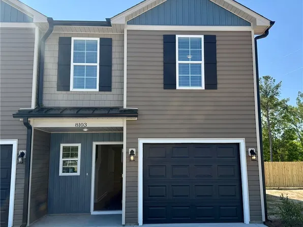 8103 King Rd, Fayetteville, NC 28306