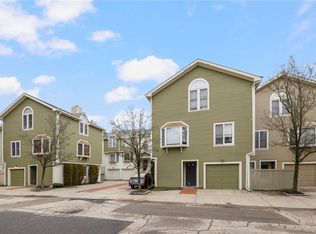 Barrister's Court, Providence, RI 02906