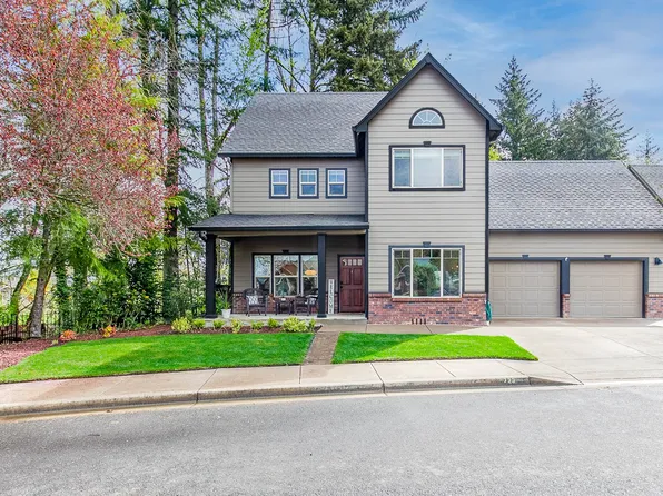 723 S 48th St, Springfield, OR 97478