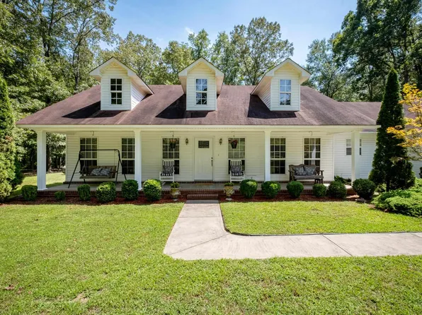 1312 Cherrywood Ave, Redfield, AR 72132