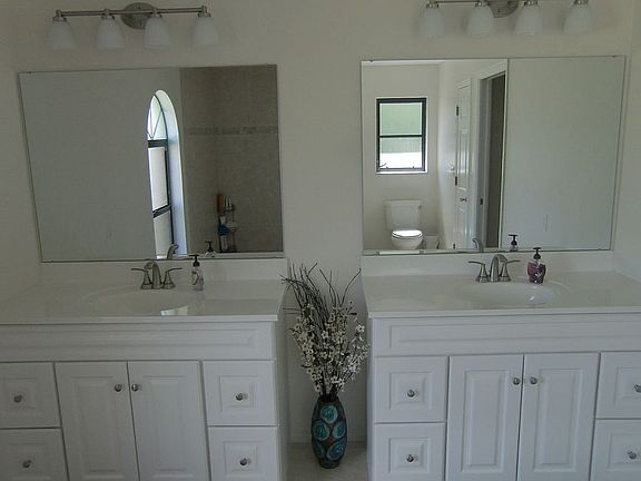5th image of 90 Mariner Ln
