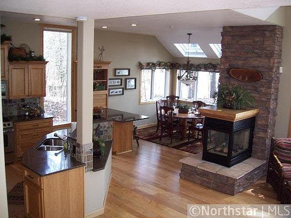 2nd image of 1260 Leeland Avenue