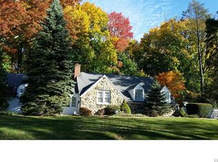 1 Arthur Ln, White Plains, NY 10603
