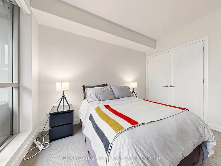 55 Front St E #510 — Photo 14