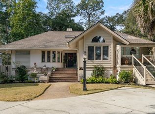 98 Shell Ring Rd, Hilton Head Island, SC 29928