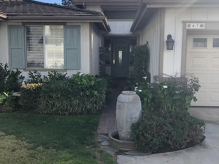 27 Carriage Ln — Photo 6