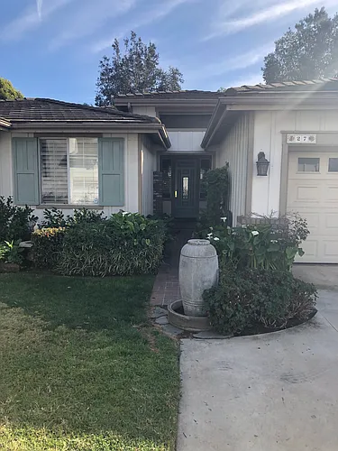 27 Carriage Ln Photo 1
