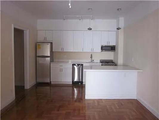 Rented by Ardent NY | media 37