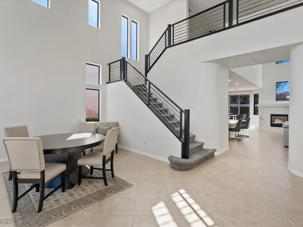 11205 Prado Del Rey Ln, Las Vegas, NV 89141