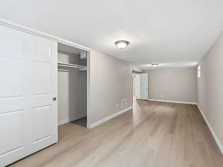 5565 S Delaware St #5571 — Photo 20
