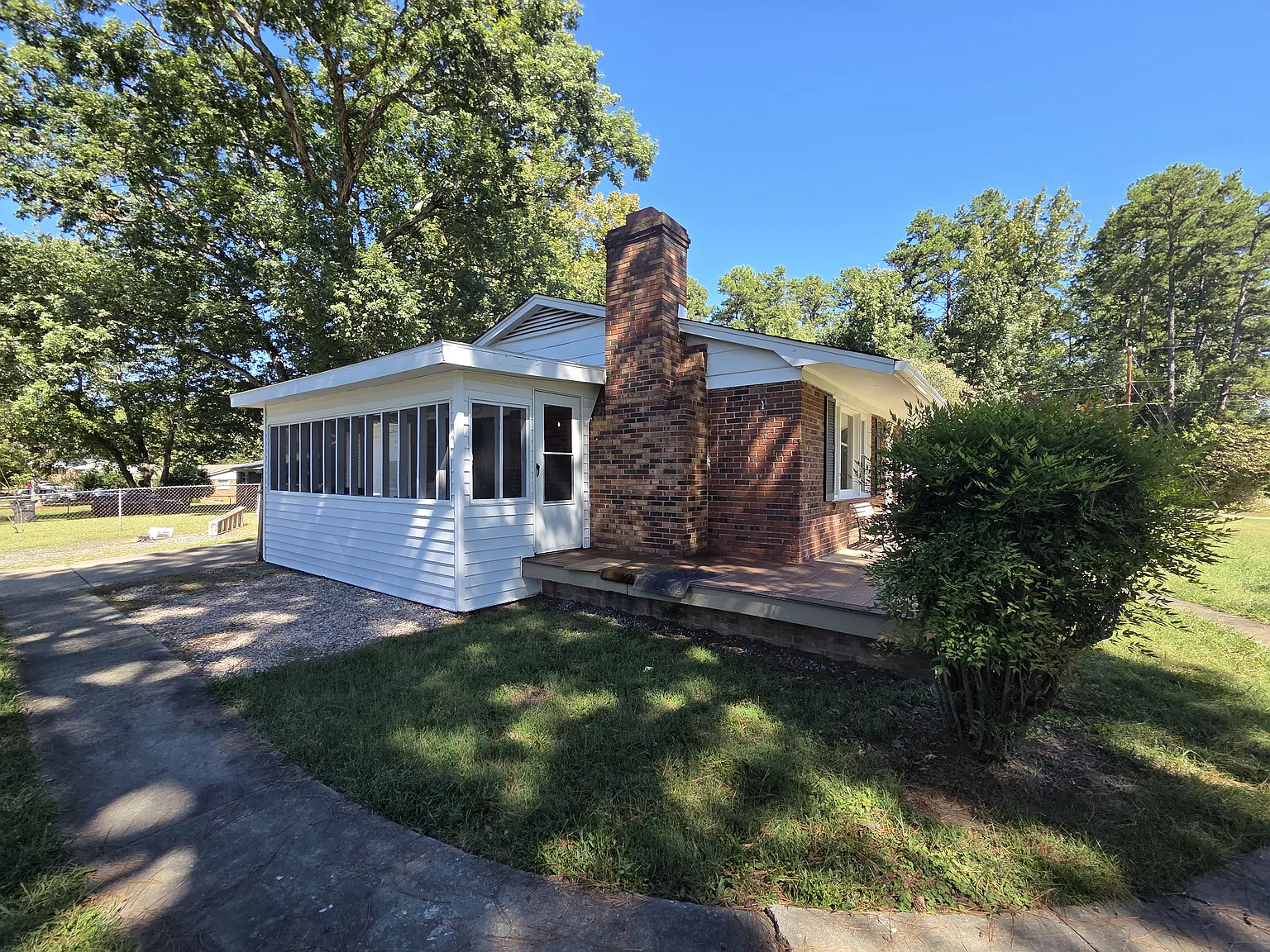 3923 Beaty Rd — Photo 4
