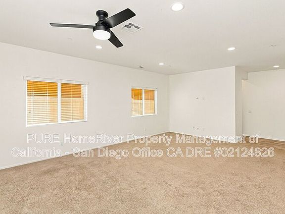 4th image of 223 Dun Blazer Way
