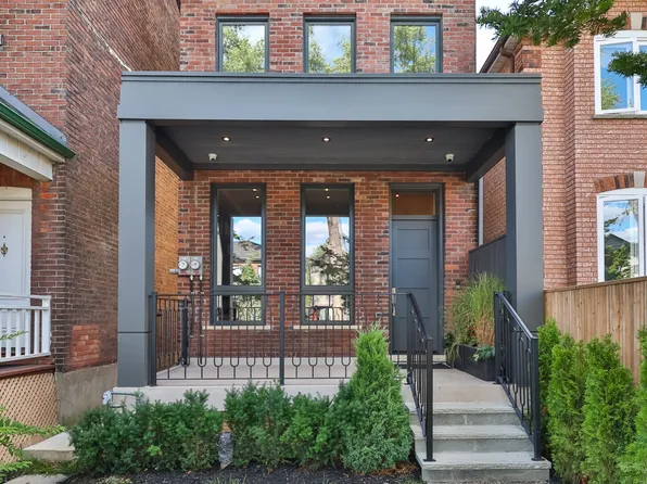 444 Roxton Rd, Toronto, ON M6G 3R4