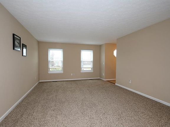 4th image of 7359 Cimmeron Dr