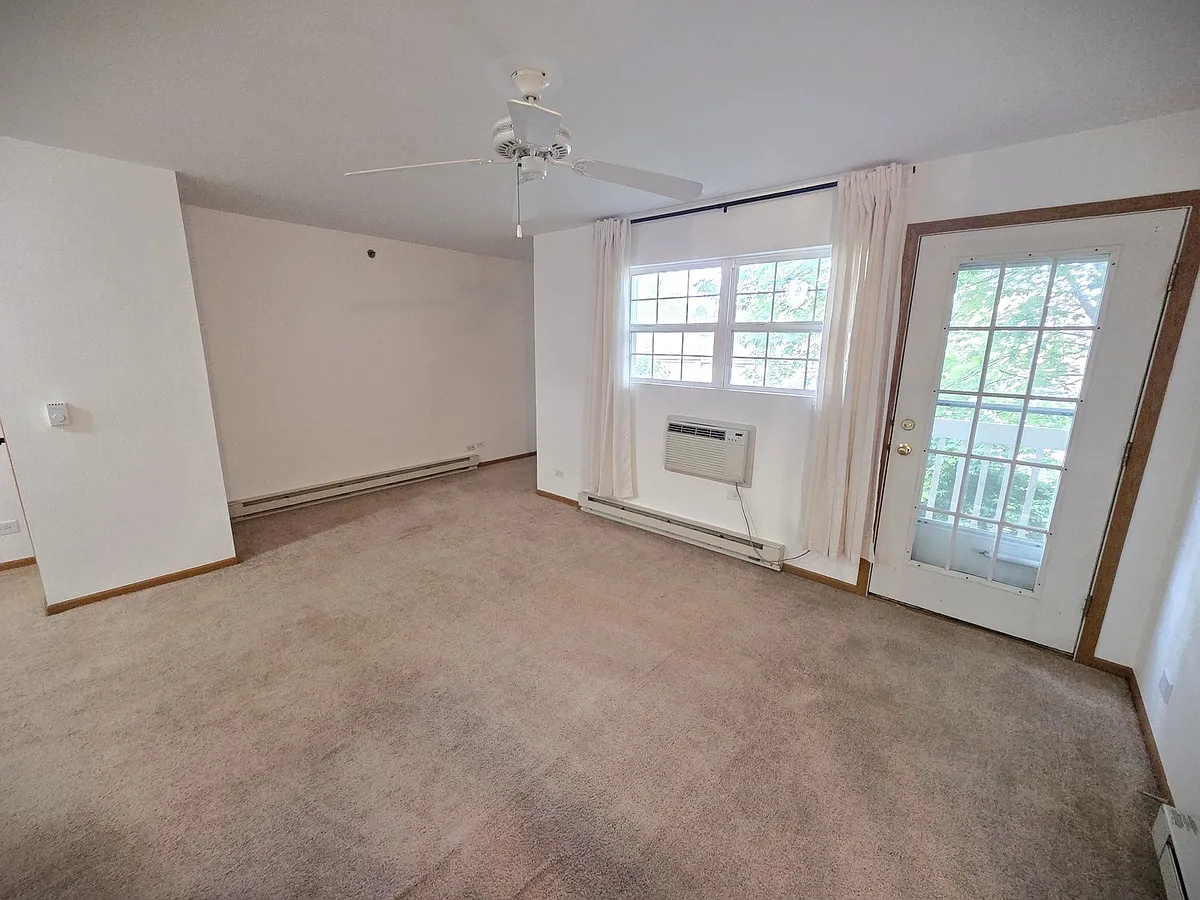 Building Photo - 440 Cunat Blvd #2F