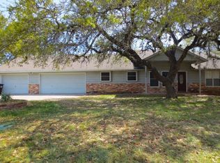 1354 Dawnridge Dr, Canyon Lake, TX 78133