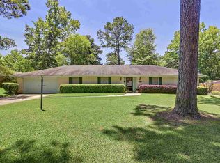 1631 Plantation Blvd, Jackson, MS 39211