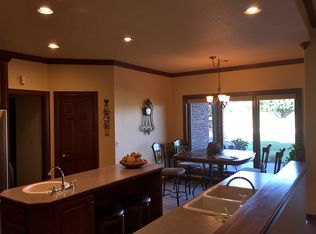 1806 Ridge Rd, Claremore, OK 74017