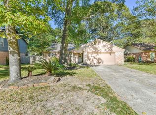 2135 Tree Ln, Humble, TX 77339