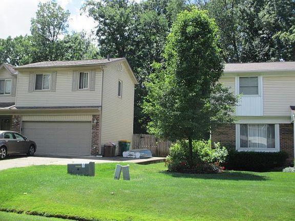 3rd image of 21493 Flanders St