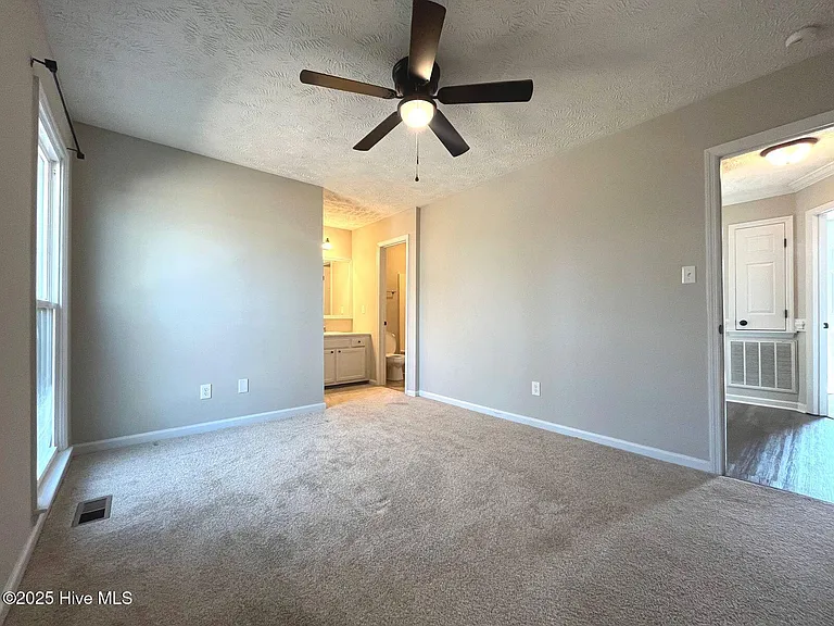 3544 Lubbock Dr — Photo 15