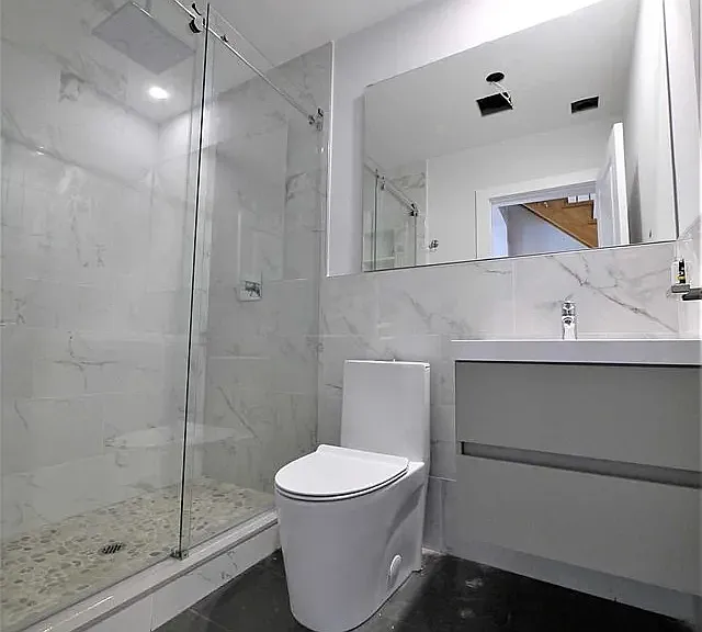 17 Beverly Pl — Photo 29