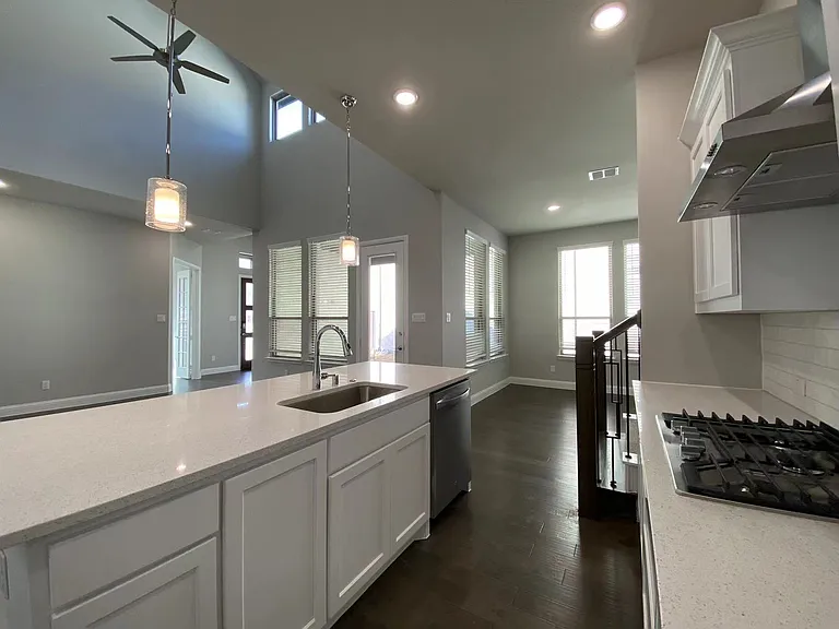 13034 Scissortail Dr — Photo 4