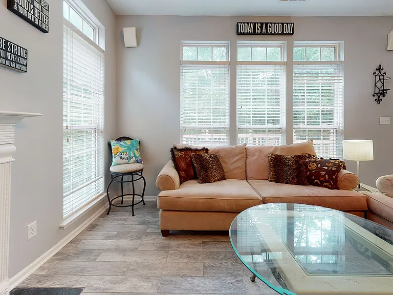 14601 Pomerol Ln — Photo 24